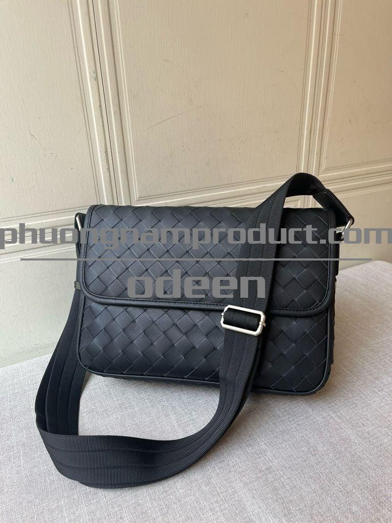 Sản xuất túi đeo chéo - Mẫu 019