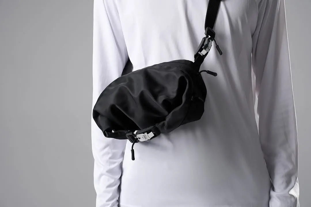 Sản xuất túi đeo chéo (túi bao tử) - Mẫu 021